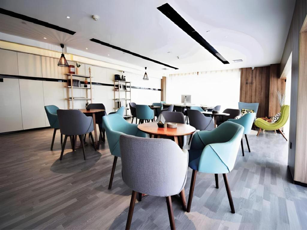 Jinjiang Metropolo Hotel Nanjing Jiangjun Dadao Hehai University Branch Luaran gambar